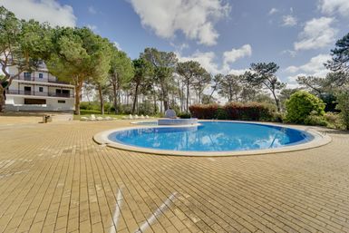Moradia T2 · Albufeira e Olhos de Água