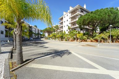 Moradia T2 · Albufeira e Olhos de Água