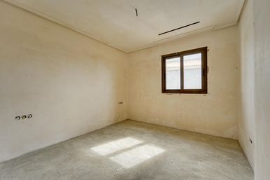 Moradia T4 · Albufeira e Olhos de Água
