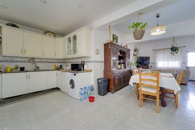 Moradia T6 · Silves