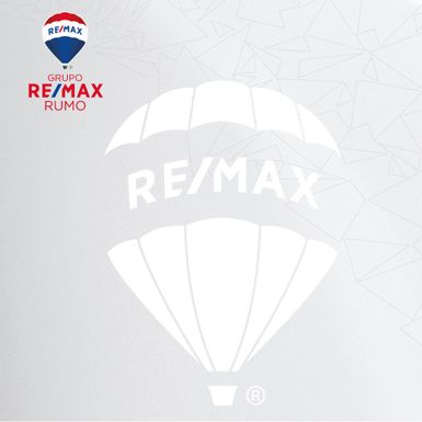 Foto de RE/MAX Rumo V — agência imobiliária