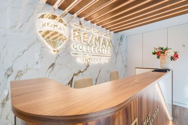 RE/MAX Collection Vantagem City