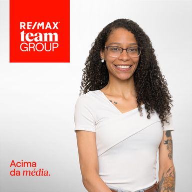 Foto de Lara Alves — agente imobiliário