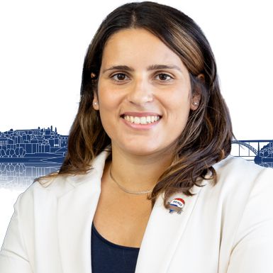 Cláudia Moreira