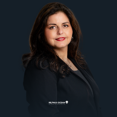 Niloufar Dibavand