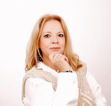 Foto de Adélia Ferreira — agente imobiliário