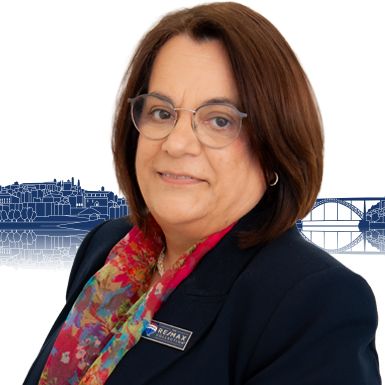 Foto de Helena Côrte-Real — agente imobiliário