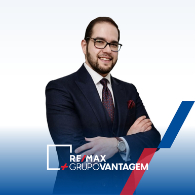 Foto de Mustafa Al-Siraj — agente imobiliário