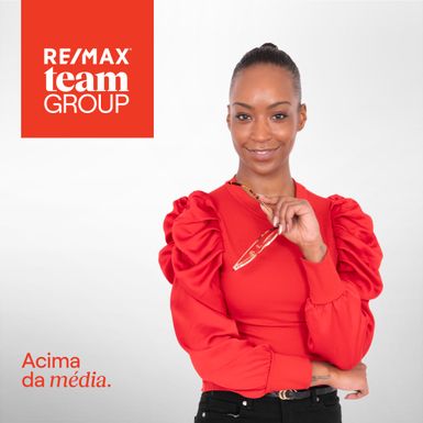 Foto de Cheila Monteiro — agente imobiliário