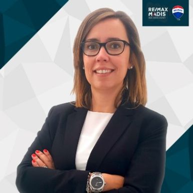 Foto de Catarina Oliveira — agente imobiliário