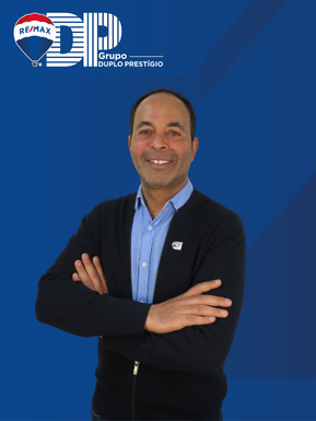 Foto de Khaled Riahi — agente imobiliário