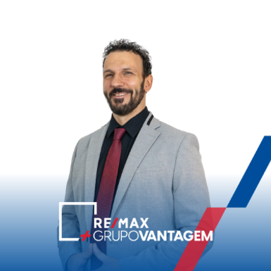 Foto de David Linhares — agente imobiliário