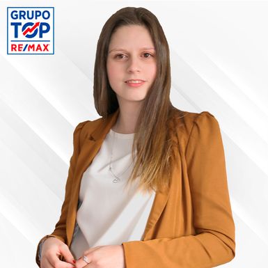 Adriana Guimarães