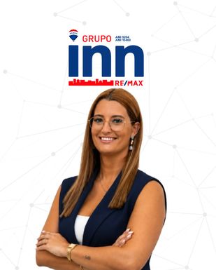 Foto de Neuza Carvalho — agente imobiliário