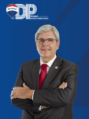 José Lobato