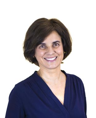 Foto de Cláudia Faria — agente imobiliário