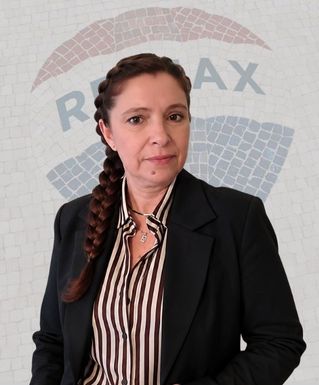Foto de Elsa Amaro — agente imobiliário