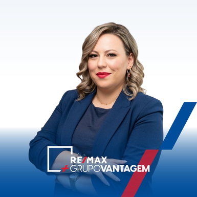 Foto de Helena Santos — agente imobiliário