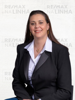 Foto de Ana Paula Oliveira — agente imobiliário