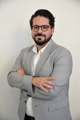 Foto de Fernando Oliveira — agente imobiliário