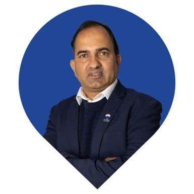 Foto de Ramesh Bastola — agente imobiliário