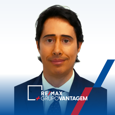 Foto de Carlos Alvarenga — agente imobiliário