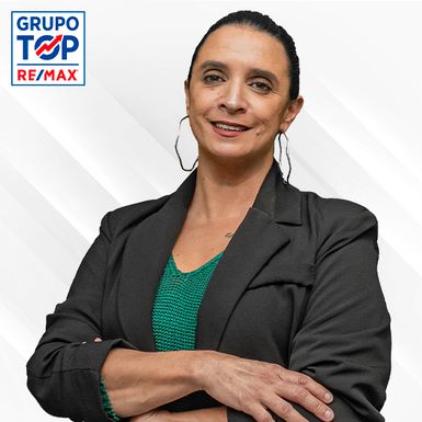 Estefânia Ferreira