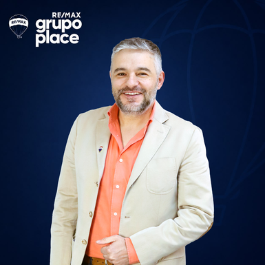 Foto de Luís Santos — agente imobiliário