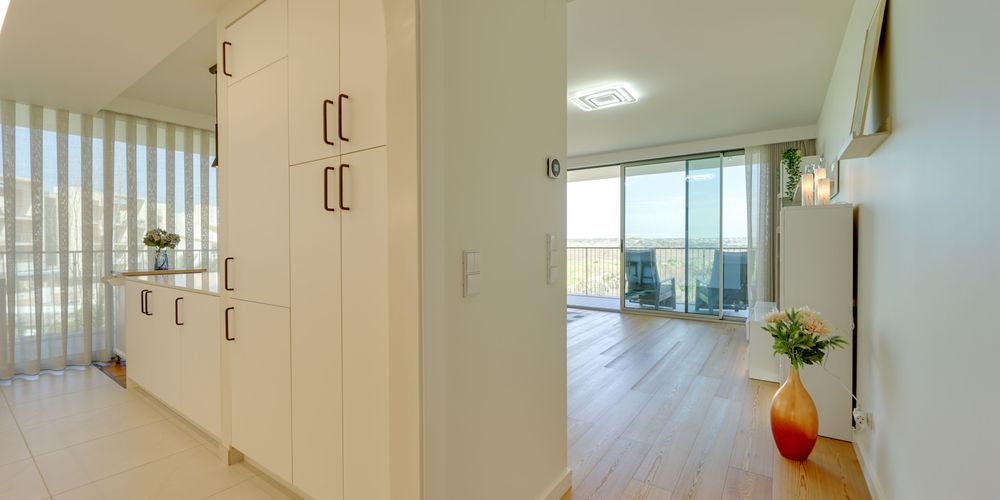 BAYLINE — T2 luxo primeira linha de mar, Armação de Pêra