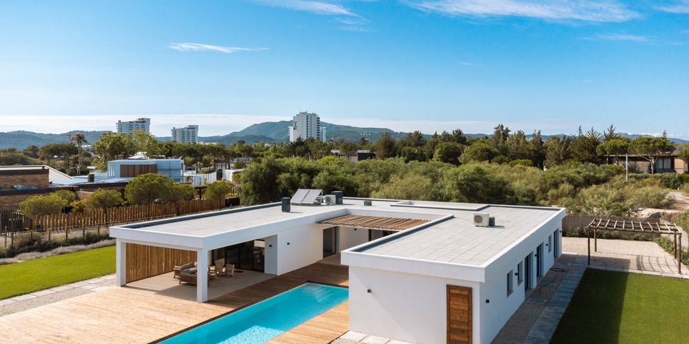 Moradia T4 — Carvalhal Gdl